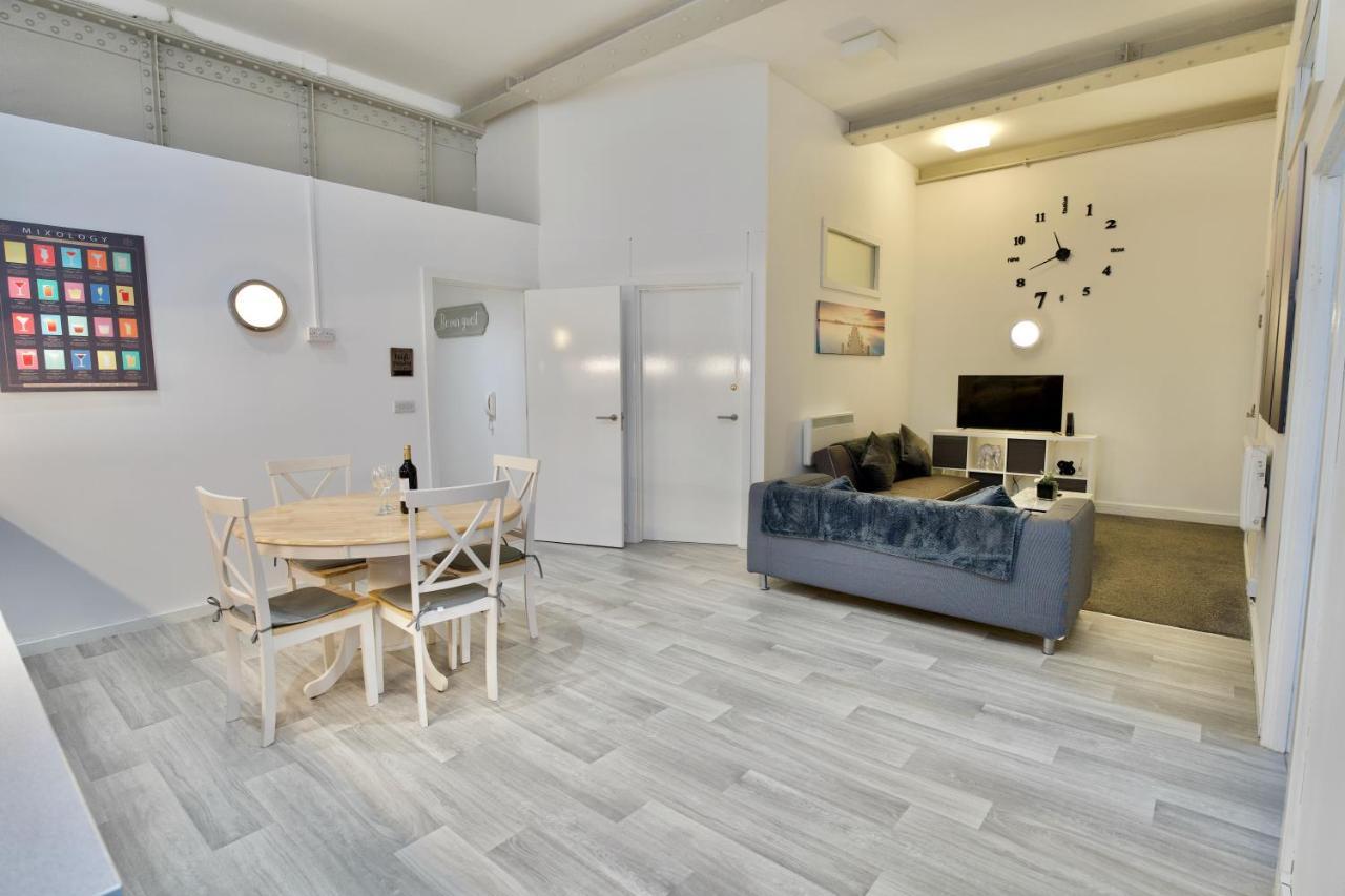 City Loft Apartment โคเวนทรี ภายนอก รูปภาพ