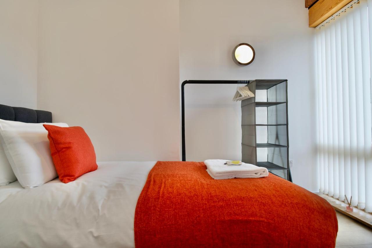 City Loft Apartment โคเวนทรี ภายนอก รูปภาพ